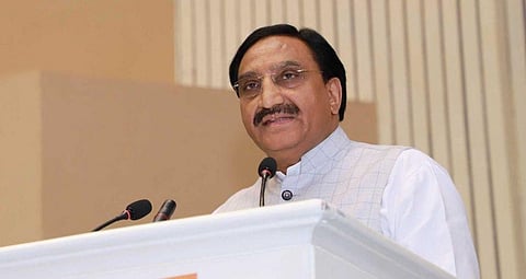 शिक्षा मंत्री डॉ. रमेश पोखरियाल हुए कनाडा साहित्य गौरव सम्मान से सम्मानित