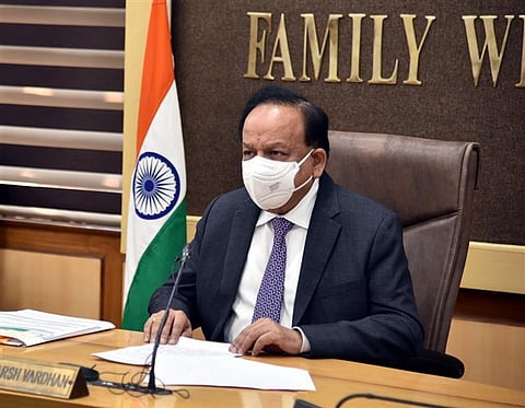 केंद्रीय स्वास्थ्य मंत्री डॉ हर्षवर्धन। (PIB)