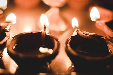 वर्चुअल दीपोत्सव प्लेटफार्म भक्तों को रियल जैसा अनुभव देगा। (Unsplash)