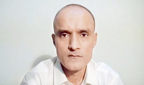 जासूसी के आरोप में बंद भारतीय नागरिक कुलभूषण जाधव।