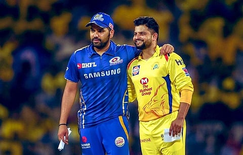 मैच के दौरान मैदान में खड़े, रोहित शर्मा व सुरेश रैना(Image: Suresh Raina, Twitter)