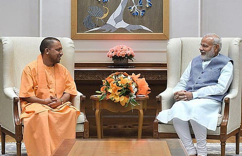 उत्तर प्रदेश के मुख्यमंत्री, योगी आदित्यनाथ औ प्रधानमंत्री नरेंद्र मोदी(Image: Wikimedia Commons)