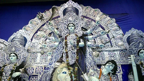 हिन्दुओं की भावनाओं के साथ खिलवाड़ आखिर कब तक