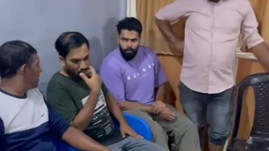 എസ്ഡിപിഐ ഓഫീസിൽ നടന്ന ചർച്ചയുടെ ദൃശ്യങ്ങൾ