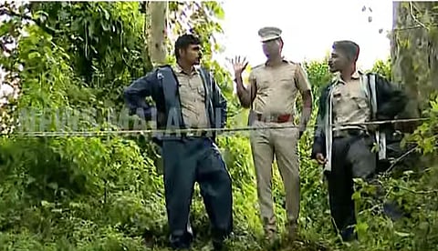 police placed at forest where the dead body found