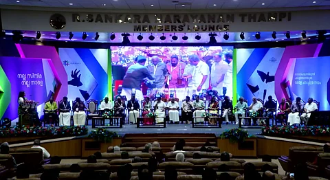 നിയമസഭ ശങ്കരനാരായണൻ തമ്പി ഹാളിൽ മുഖ്യമന്ത്രി പിണറായി വിജയൻ കോൺക്ലേവ് ഉദ്ഘാടനം ചെയ്തു.