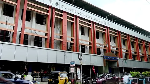 പത്തനംതിട്ട നഗരസഭാ കാര്യാലയം