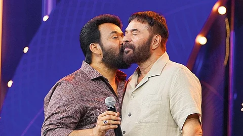 ഇച്ചാക്കയ്ക്ക് ലാലുവിന്റെ പൊന്മുത്തം; ബാക്കി ഈ ചിത്രം പറയും