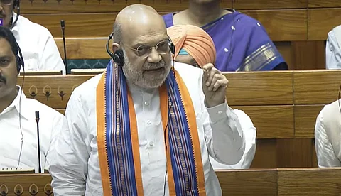 തടവിലാക്കപ്പെട്ടാല് മന്ത്രിമാരെ പുറത്താക്കുന്ന വിവാദ ബില് ലോക്സഭയില് അവതരിപ്പിച്ച് കേന്ദ്ര ആഭ്യന്തരമന്ത്രി, പ്രതിഷേധിച്ച് പ്രതിപക്ഷം