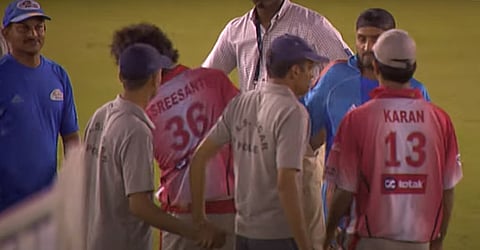 Unseen Video Of Harbhajan Singh Slapping S Sreesanth