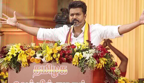 വിജയ്യുടെ വീട്ടില് സുരക്ഷാവീഴ്ച; അതിക്രമിച്ച് കയറിയ യുവാവിനെ കണ്ടത് ടെറസിൽ
