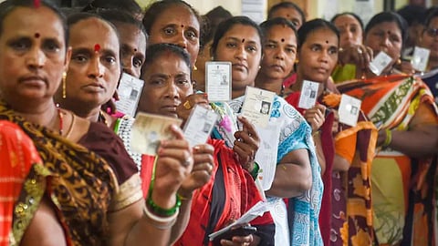 ബിഹാര് തെരഞ്ഞെടുപ്പ് രണ്ട് ഘട്ടങ്ങളിലായി; നവംബര് ആറ്, 11 തിയതികളില് വോട്ടെടുപ്പ്