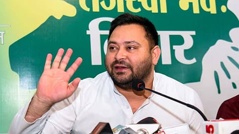 തേജസ്വി യാദവ്