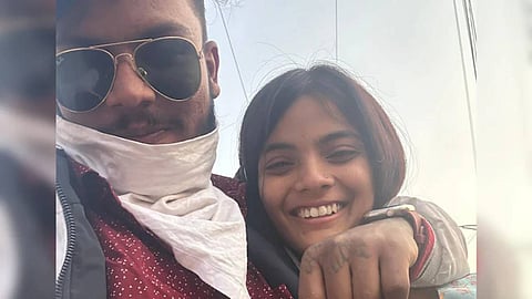 സാക്ഷമും ആഞ്ചലും