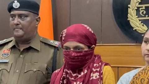 സുന്ദരികളായ പെണ്കുട്ടികളോട് വെറുപ്പ്; കൊന്നത് കുടുംബത്തിലെ നാല് കുട്ടികളെ; സംശയിക്കാതിരിക്കാന് സ്വന്തം മകനേയും കൊന്നു