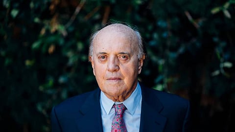 പുലിസ്റ്റർ ജേതാവും മാധ്യമ പ്രവർത്തകനുമായ പീറ്റർ ആർനെറ്റ് അന്തരിച്ചു