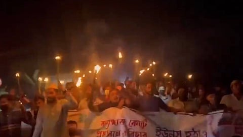 ബംഗ്ലാദേശിൽ സ്ഥിതി രൂക്ഷം; സ്ഫോടനത്തിൽ ഒരാൾ കൊല്ലപ്പെട്ടു