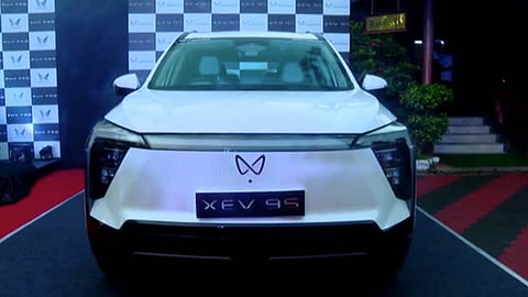 ഇന്ത്യൻ റോഡുകൾ കീഴടക്കാൻ മഹീന്ദ്രയുടെ പുത്തൻ എസ്യുവികൾ എത്തുന്നു