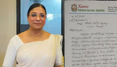 ജമാഅത്തെ ഇസ്ലാമി വേദിയില് ദലീമ എംഎല്എയെന്ന് വിമര്ശനം; പങ്കെടുത്തത് പാലിയേറ്റീവ് സംഘടനയുടെ പരിപാടിക്കെന്ന് വിശദീകരണം