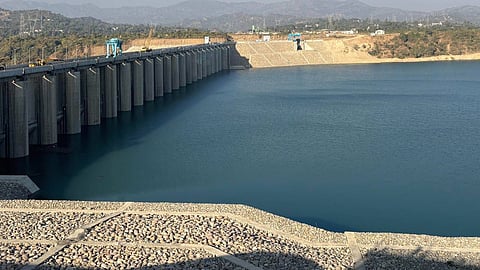 'രക്തവും ജലവും ഒരുമിച്ചൊഴുകില്ല'; രവി നദിയിൽ നിന്നും പാകിസ്ഥാനിലേക്കുള്ള അധിക ജലപ്രവാഹവും തടയാൻ ഇന്ത്യ