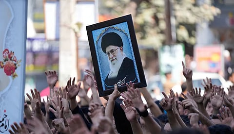 "യുഎസിന്റെ ഗുണ്ടായിസം പ്രതീക്ഷിച്ചത്, ഇറാന്റെ പരമാധികാരത്തിലേക്കുള്ള കടന്നുകയറ്റം"; ഖമനേയിയുടെ കൊലപാതത്തില് അപലപിച്ച് ചൈനയും റഷ്യയും