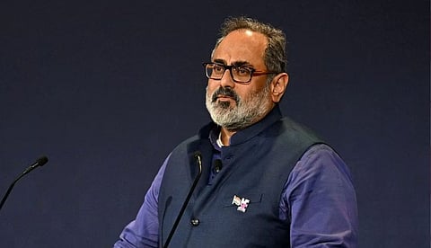 രാജീവ് ചന്ദ്രശേഖറിന്റെ നാമനിര്ദേശ പത്രിക സ്വീകരിച്ചു