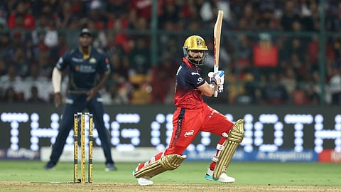 ഐപിഎല് 2026|കോട്ടകാത്ത് ബെംഗളൂരു; അഞ്ച് വിക്കറ്റിന് ഗുജറാത്തിന് പരാജയപ്പെടുത്തി; അര്ധ സെഞ്ച്വറി നേടി കോഹ്ലിയും പടിക്കലും