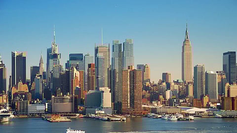 ഇന്ത്യക്കാർ സ്വപ്നഭൂമി ഉപേക്ഷിക്കുന്നു? അമേരിക്ക വിടാൻ ആഗ്രഹിക്കുന്ന ഇന്ത്യക്കാരുടെ എണ്ണം ഉയരുന്നു