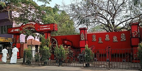 ആരിഫിൻ്റെ സ്ഥാനാർഥിത്വത്തോടെ തന്നെ തോൽവി ഉറപ്പിച്ചു: സംസ്ഥാന നേതൃത്വത്തിനെതിരെ ആലപ്പുഴ ജില്ലാ സെക്രട്ടറിയേറ്റ്