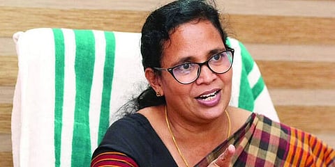 ടി.പി കേസിലെ പ്രതികളുടെ ശിക്ഷാ ഇളവ്; കെ.കെ രമയുടെ മൊഴിയെടുത്ത എഎസ്ഐക്ക് സ്ഥലംമാറ്റം