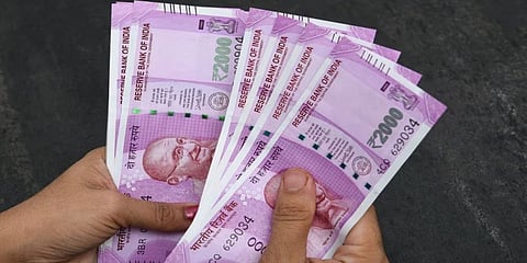 ബാക്കിയുള്ളത് ഉള്ളത് 7,581 കോടി രൂപയുടെ നോട്ടുകൾ; പിൻവലിച്ച 2000 രൂപയുടെ 97.87 ശതമാനവും തിരിച്ചെത്തിയെന്ന് ആർബിഐ