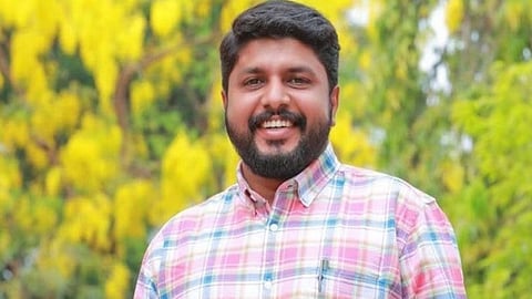 ഡിവൈഎഫ്ഐ സംസ്ഥാന പ്രസിഡൻ്റ് വി വസീഫ്