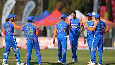 ഇന്ത്യന് ക്രിക്കറ്റ് ടീമംഗങ്ങള്