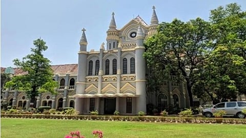 പരസ്പര സമ്മതത്തോടെയുള്ള ലൈംഗിക ബന്ധം ബലാത്സംഗക്കുറ്റമായി കണക്കാക്കാനാകില്ല; മധ്യപ്രദേശ് ഹൈക്കോടതി