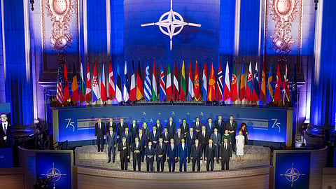 നോര്ത്ത് അത്ലാന്റിക് ട്രീറ്റി ഓര്ഗനൈസേഷന് (നാറ്റോ)