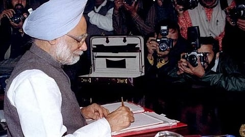 ഇന്ത്യയുടെ തലവര മാറ്റിയ 1991-ലെ ബജറ്റ് : ആഗോള സാമ്പത്തിക ശക്തിയായി ഇന്ത്യ അഭിവൃദ്ധി പ്രാപിക്കുന്നതിന് അടിത്തറ പാകിയ പ്രഖ്യാപനങ്ങൾ