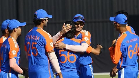 ഇന്ത്യക്ക് ടോസ്, ബൗളിംഗ് തെരഞ്ഞെടുത്തു; ആവേശ് ഖാന് പകരം തുഷാർ ദേശ്പാണ്ഡെ കളിക്കും