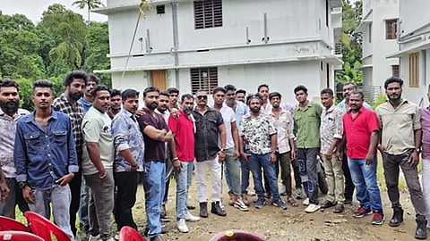 ഗുണ്ടാ നേതാവിൻ്റെ പിറന്നാളാഘോഷം; ക്രിമിനൽ സംഘം പൊലീസ് പിടിയിൽ