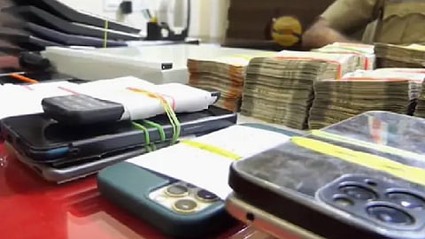 മലപ്പുറത്ത് പിടികൂടിയ കുഴൽപ്പണം