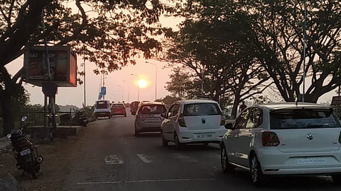 അറ്റകുറ്റ പണി: കുണ്ടന്നൂർ പാലത്തിന് പുറമേ അലക്സാണ്ടർ പറമ്പിത്തറ പാലവും അടച്ചു