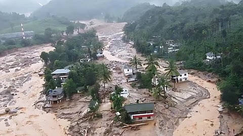 നാമാവശേഷമായി മുണ്ടക്കൈ; തകർന്നത് 515ഓളം വീടുകൾ