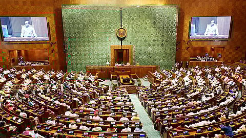 'വയനാട് ഉരുൾപൊട്ടൽ ദേശീയ ദുരന്തമായി പ്രഖ്യാപിക്കണം'; പാർലമെൻ്റിൽ അടിയന്തര പ്രമേയ നോട്ടീസ് നൽകി മലയാളി എംപിമാർ