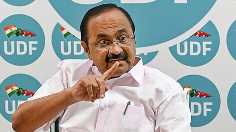 ഏവരും മുഖ്യമന്ത്രിയുടെ ദുരിതാശ്വാസ നിധിയിലേക്ക് പണം നൽകണം, കോണ്ഗ്രസ് നെഗറ്റീവ് ക്യാംപയിൻ നടത്തിയിട്ടില്ല: വി.ഡി. സതീശൻ