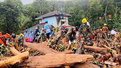 മുണ്ടക്കൈ ചൂരൽമല സന്നദ്ധ സേവനം: പ്രവേശനം രജിസ്റ്റർ ചെയ്തവർക്ക് മാത്രം