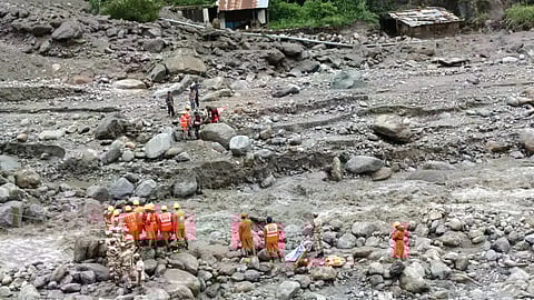 ഹിമാചലിൽ ഓഗസ്റ്റ് 7 വരെ കനത്ത മഴ; സംസ്ഥാനത്തെ 114 റോഡുകൾ അടച്ചതായി സംസ്ഥാന എമർജൻസി ഓപ്പറേഷൻ സെൻ്റർ