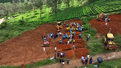 തിരിച്ചറിയാത്ത എട്ട് മൃതദേഹങ്ങള് ഇന്ന് സംസ്കരിക്കും; ചൂരൽമല ദുരന്തം കവർന്നെടുത്ത 67 പേർ ഇനി ഒന്നിച്ചുറങ്ങും