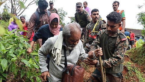 രക്ഷാപ്രവർത്തനത്തിൻ്റെ ദൃശ്യങ്ങൾ