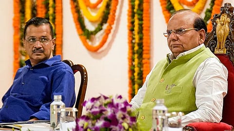 ഡല്ഹി മുഖ്യമന്ത്രി അരവിന്ദ് കെജ്രിവാള്, ലെഫ്റ്റനന്റ് ഗവര്ണര് വി.കെ. സക്സേന