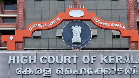 സിഎംആർഎൽ- എക്സാലോജിക് ഇടപാട്; മാത്യൂ കുഴല്നാടന് എംഎല്എയുടെ റിവിഷന് ഹര്ജിയില് വിധി പറയാന് മാറ്റി ഹൈക്കോടതി