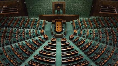 വഖഫ് ഭേദഗതി ബിൽ ഇന്ന് ലോക് സഭയിൽ; അവതരണാനുമതി പ്രതിപക്ഷ പ്രതിഷേധത്തെ മറികടന്ന്